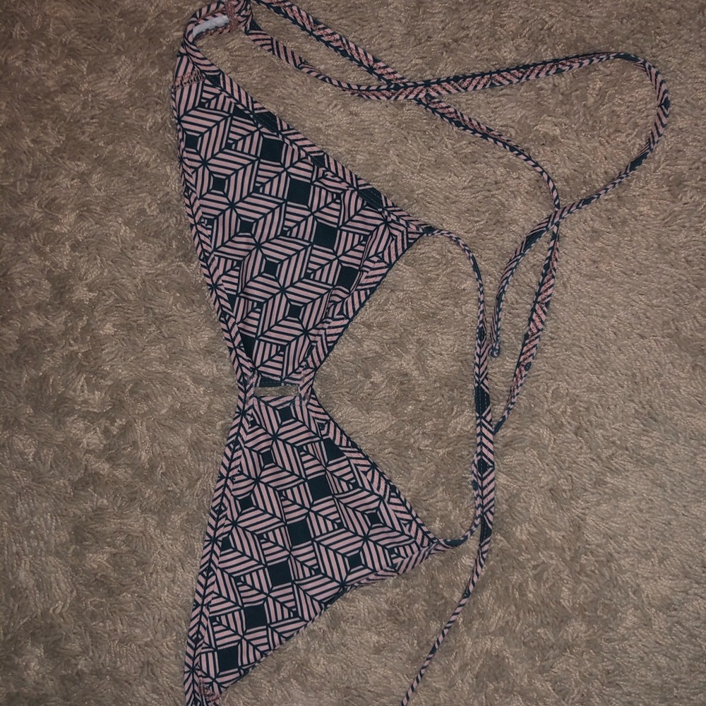 Jolyn Vent Bikini Top